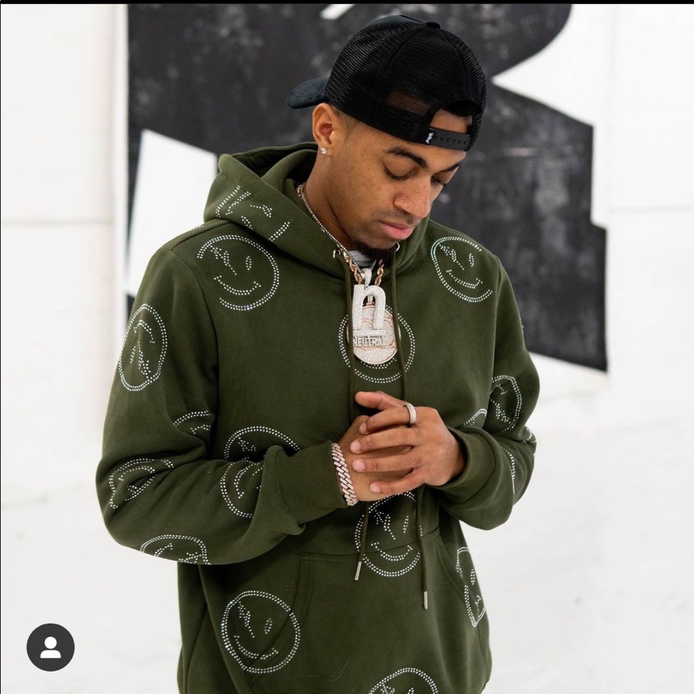 Retrovert Smiley Hoodie